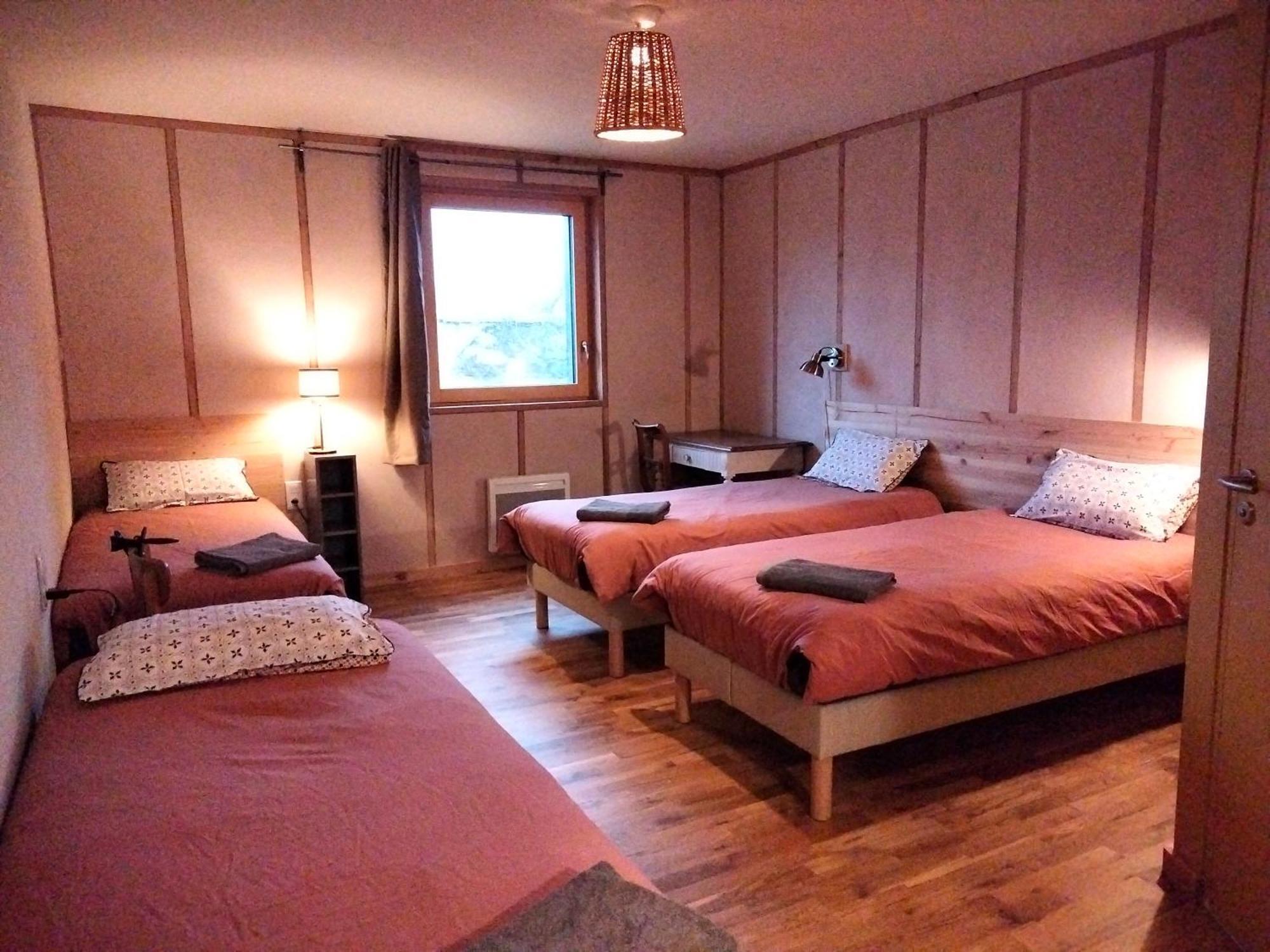 A La Belle Etoile Hotell Mellionnec Exteriör bild